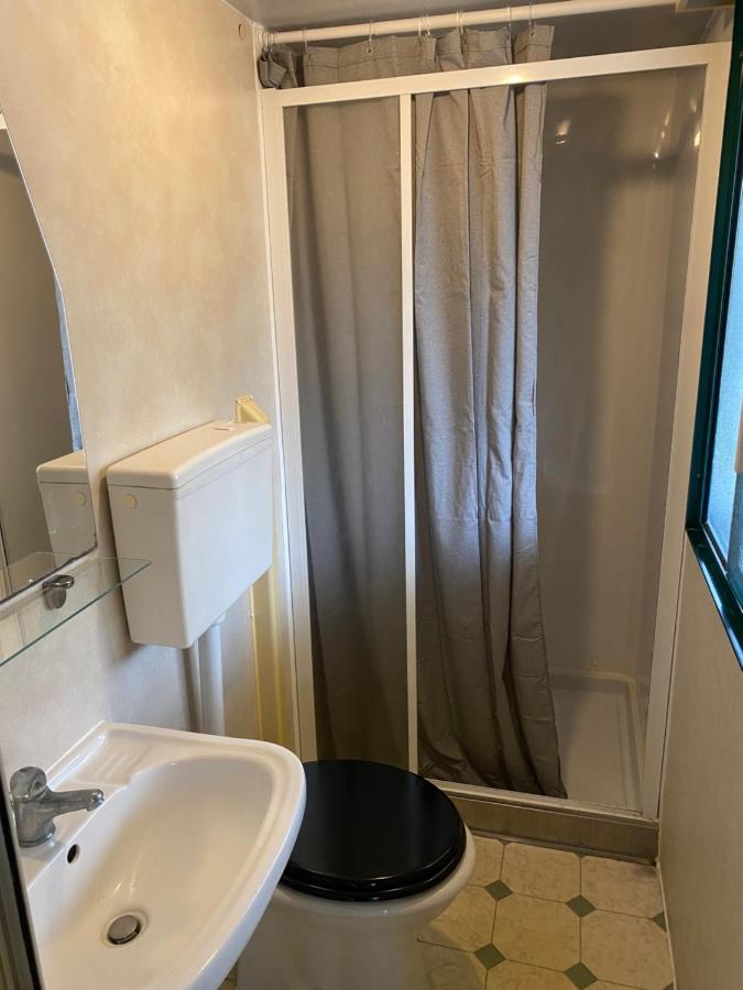 Comfortabele Familie Met Veranda Incl Airco Dichtbij Zee! Chalé *