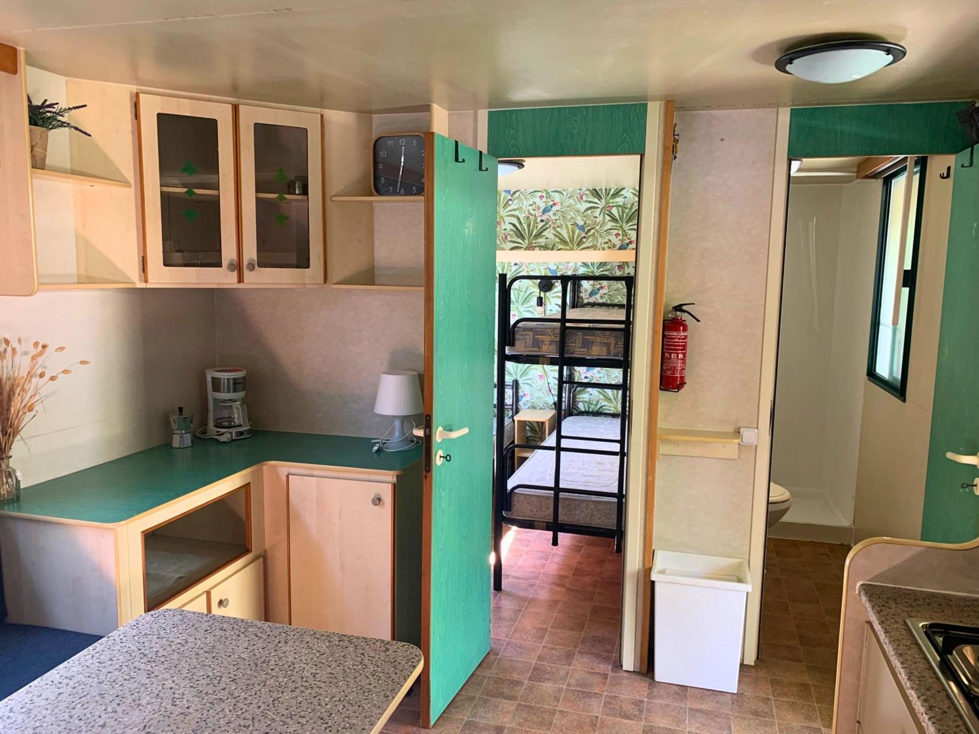 Comfortabele Familie Met Veranda Incl Airco Dichtbij Zee! Chalet