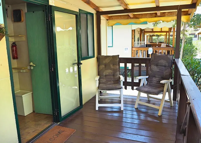 Comfortabele Familie Chalets Met Veranda Incl Airco Dichtbij Zee!