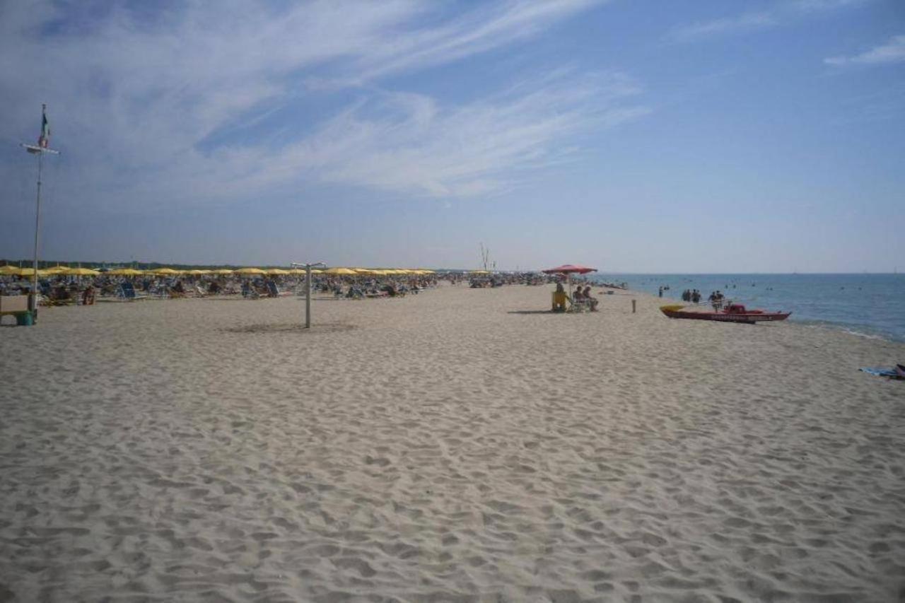 Comfortabele Familie Met Veranda Incl Airco Dichtbij Zee! Viareggio